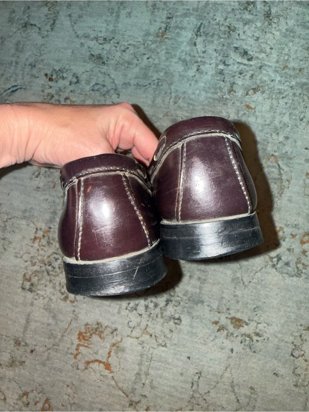 Men's Burgundy Tassel Loafers - Classic Leather Slip-On GH Bass 8 E
